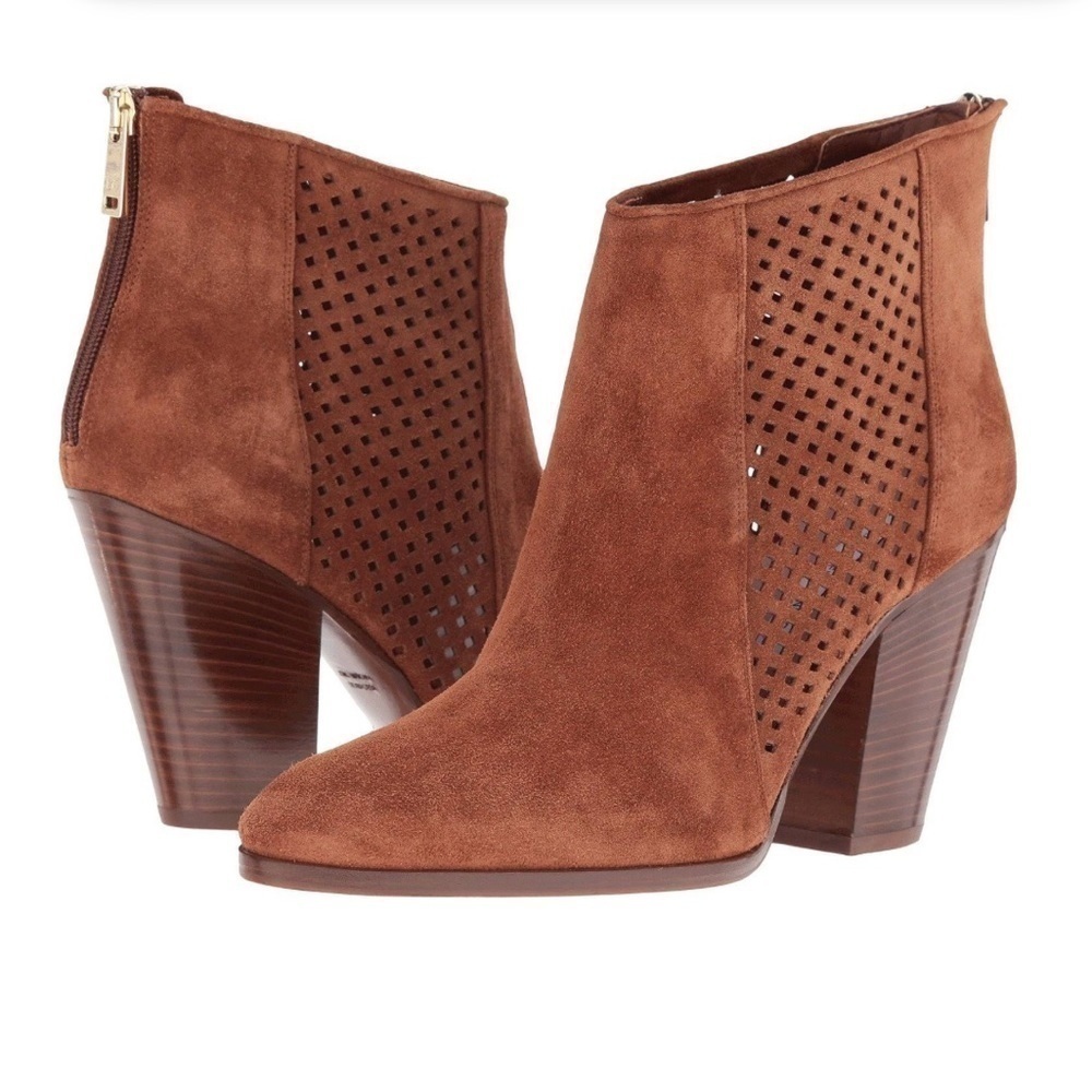 Diane Von Furstenberg Auletta Brown Chesnt suede ankle boots . Size 5